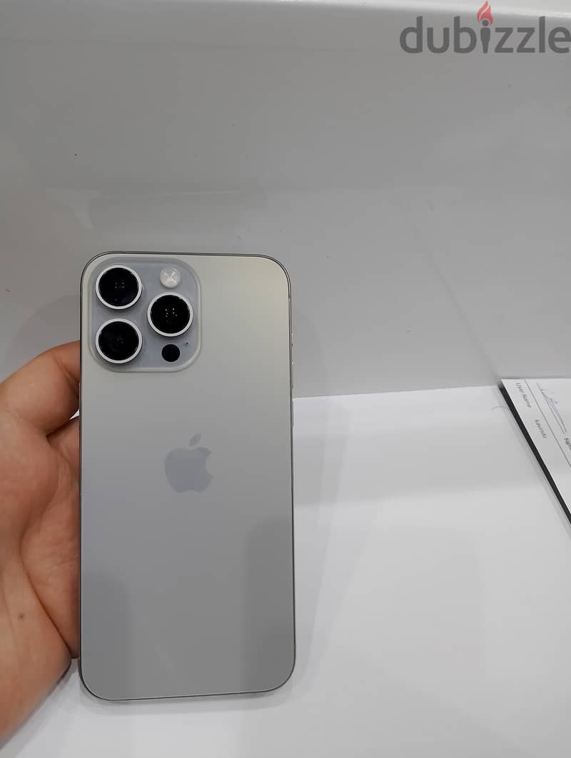 iPhone 15pro max 256GB 1