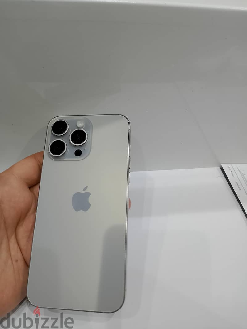 iPhone 15pro max 256GB 2