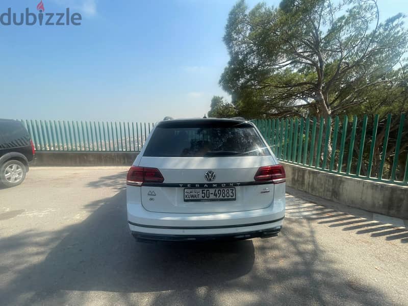 Volkswagen Teramont 2018 SEL R-Line 3.6 L V6 4 Motion 2