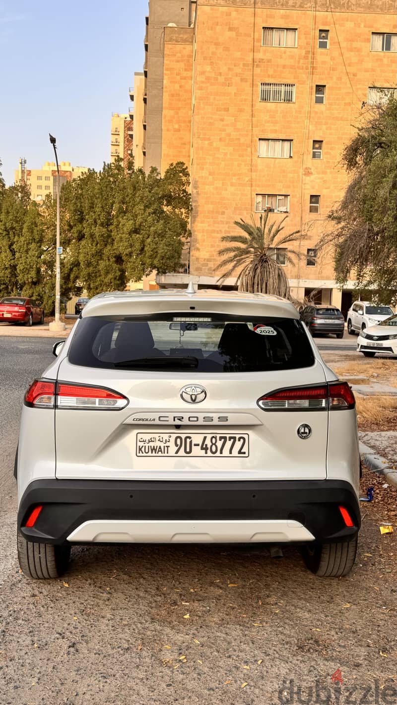 Toyota Corolla Cross 2025- 1.8CC -6300 kilometres under warranty 1