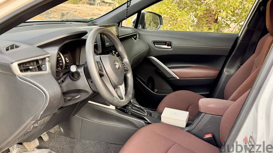Toyota Corolla Cross 2025- 1.8CC -6300 kilometres under warranty 12