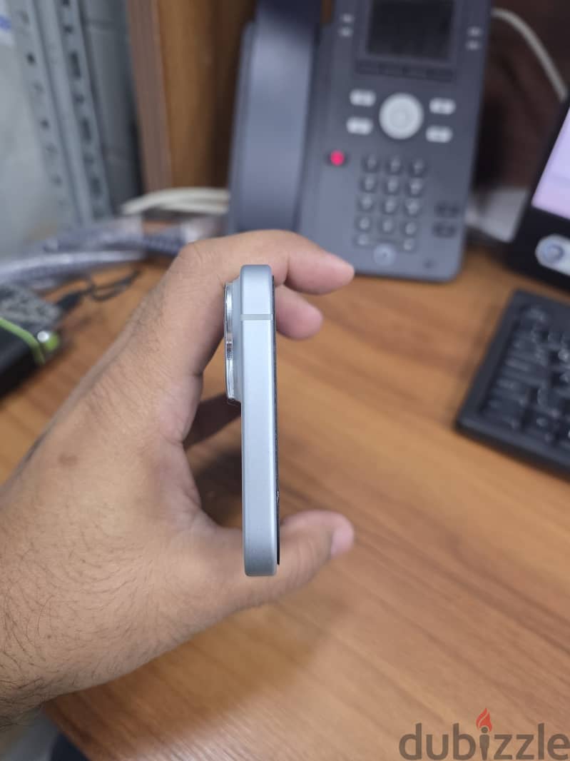 Iphone 15 plus with91% battery health 4
