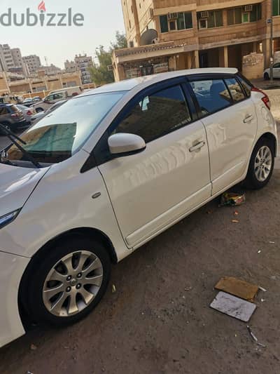 Toyota Yaris 2015