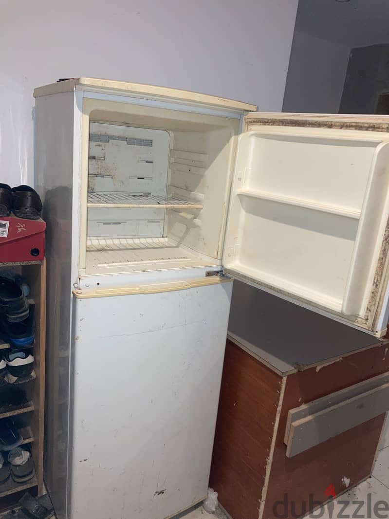 I want to sale wansa fridge 100 Percent Okay no any fault 3
