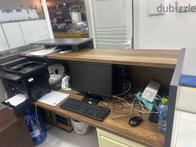 Used reception desk excellent condition