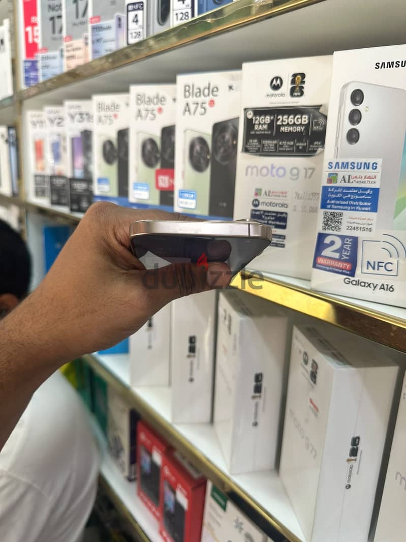 iPhone 16 Pro Max 256gb 2
