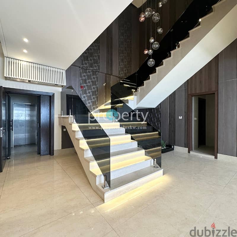 Beautiful Five Bedroom Penthouse for rent in Salmiya 8