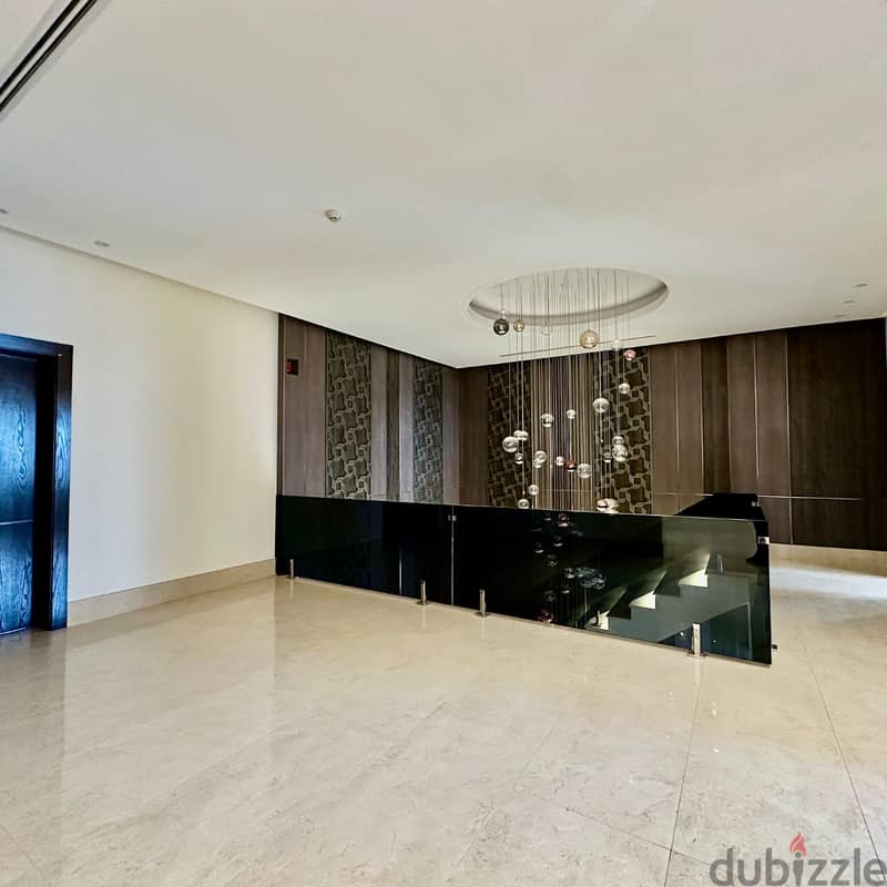 Beautiful Five Bedroom Penthouse for rent in Salmiya 11