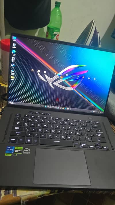 ROG Zephyrus G16