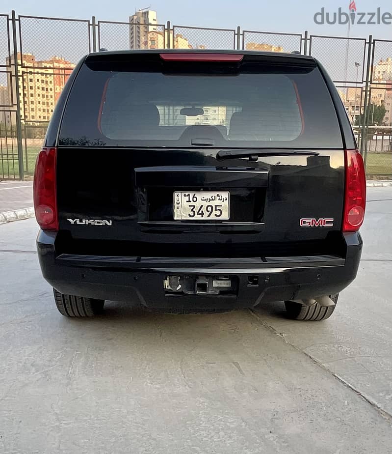 GMC Yukon 2008 in perfect condition 4