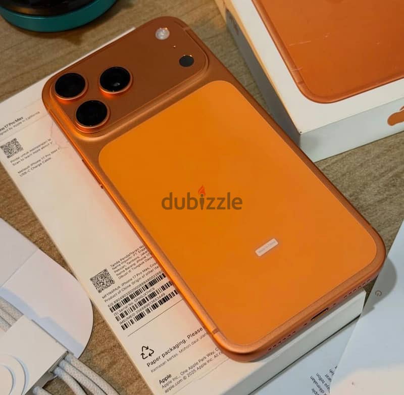 Apple - iPhone 18 Pro Max 2