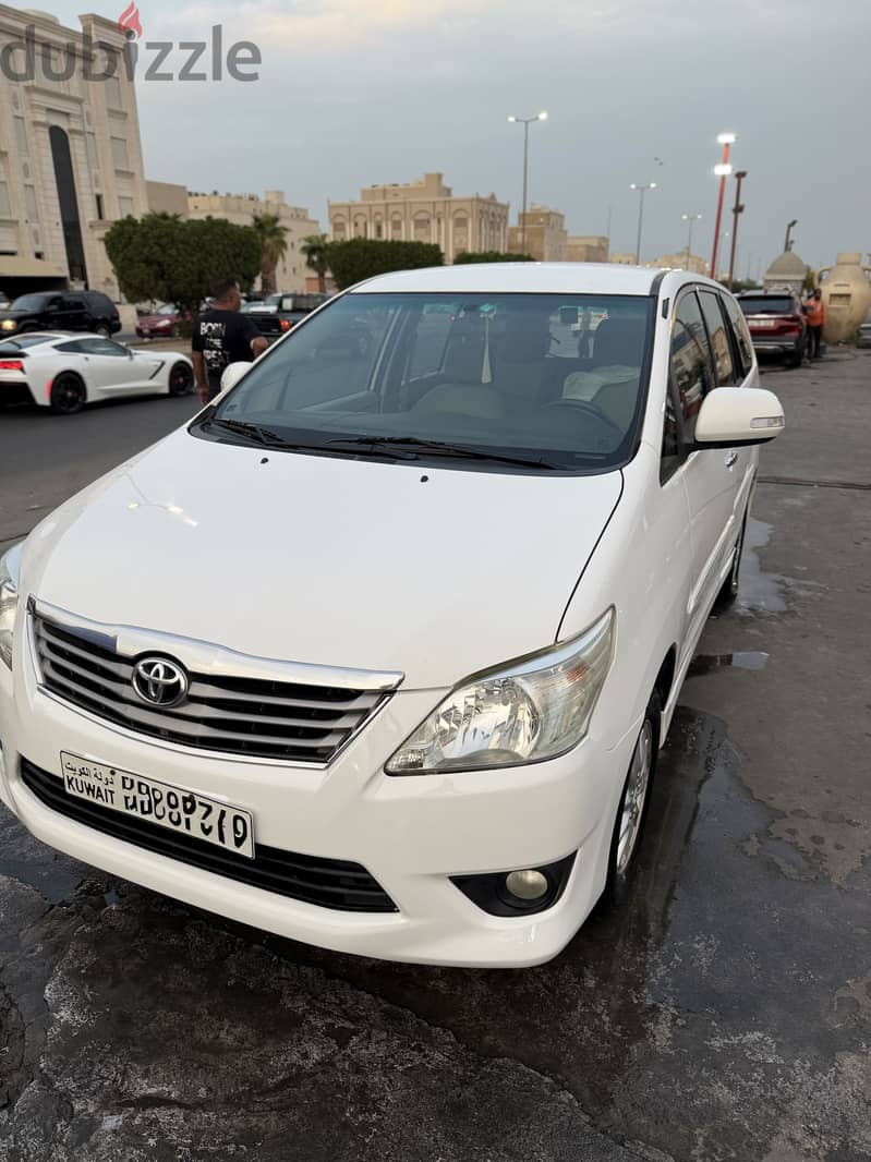 Toyota Innova 2015 3