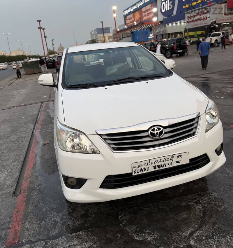 Toyota Innova 2015 4
