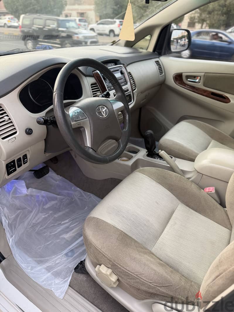 Toyota Innova 2015 6