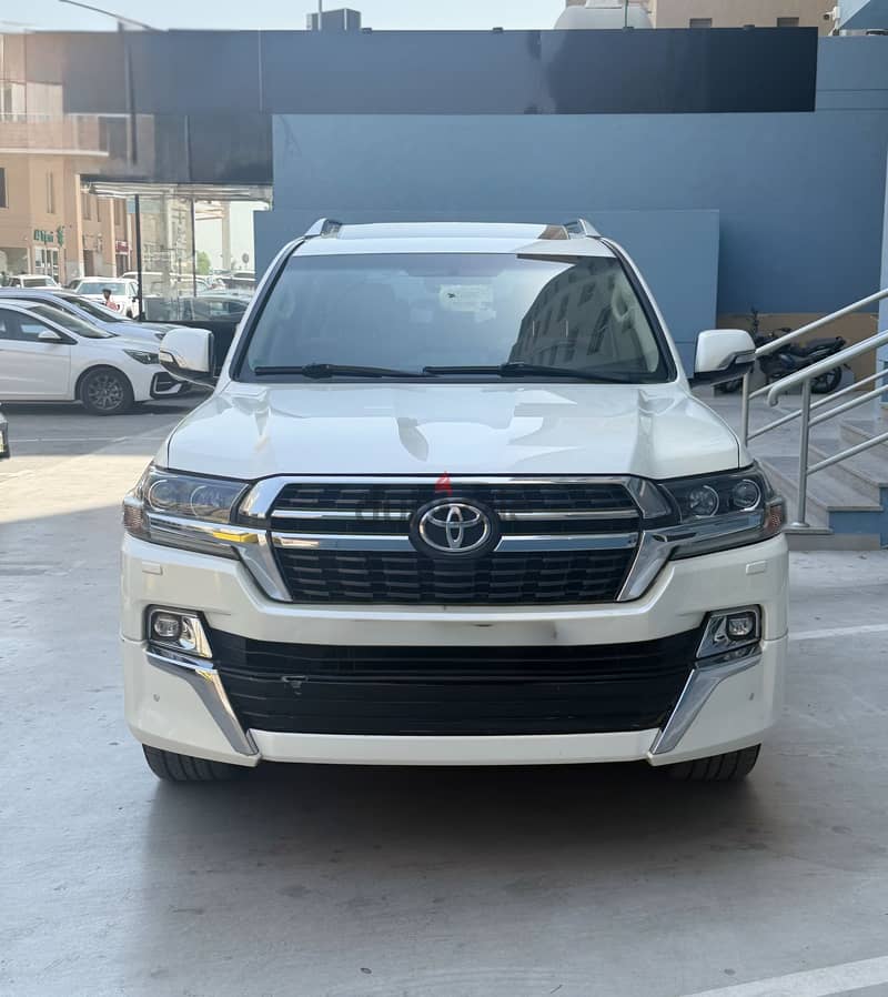 Toyota Land Cruiser 2021 4