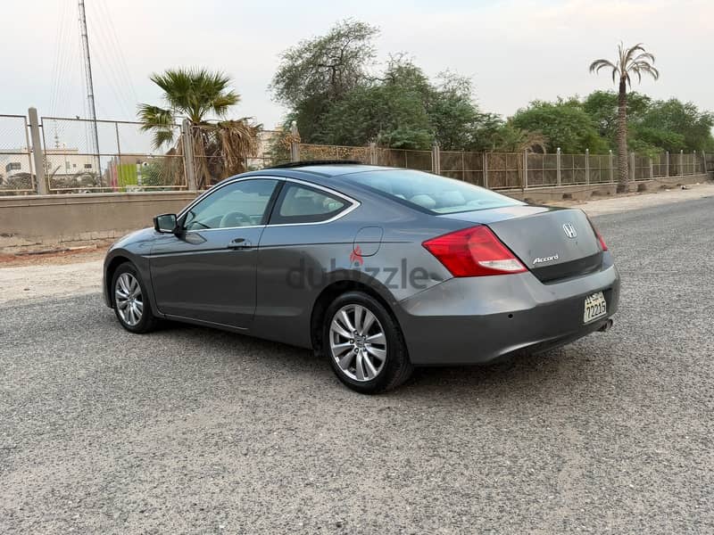 Honda accord for sale 2012 model 4