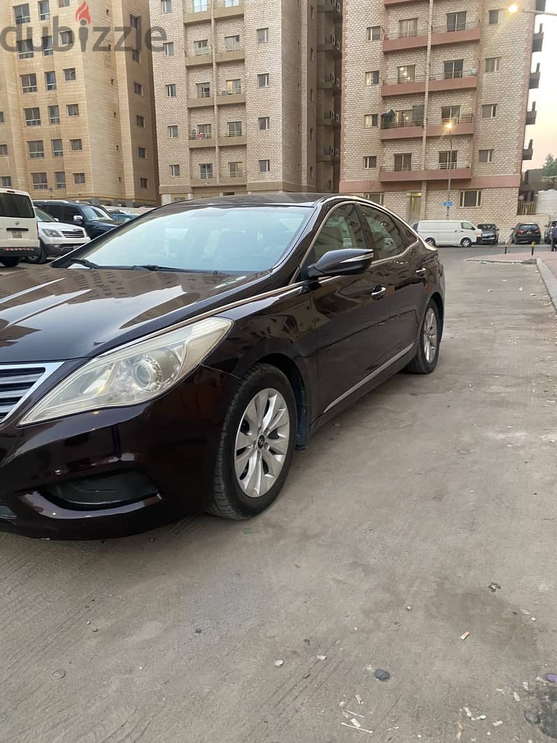 هيونداي أزيرا 2013 8