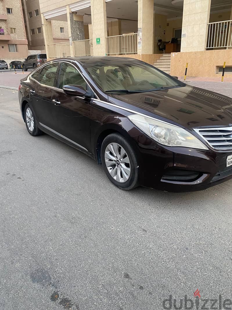 هيونداي أزيرا 2013 11