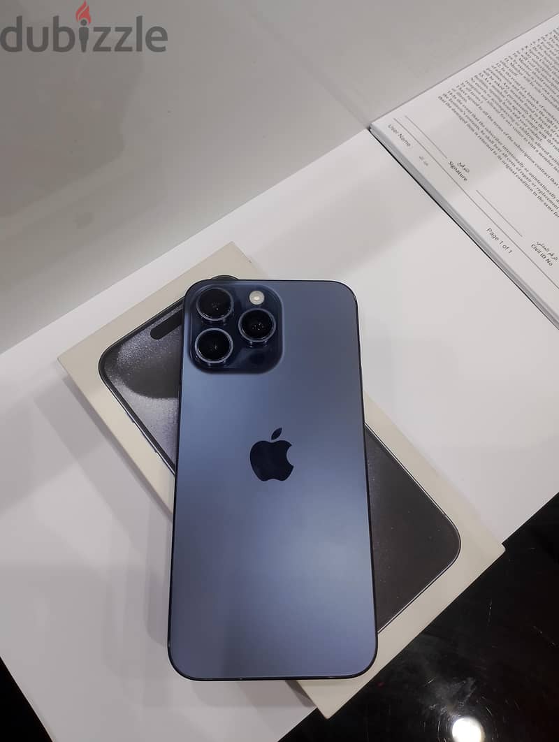 iPhone 15pro max 256GB 1