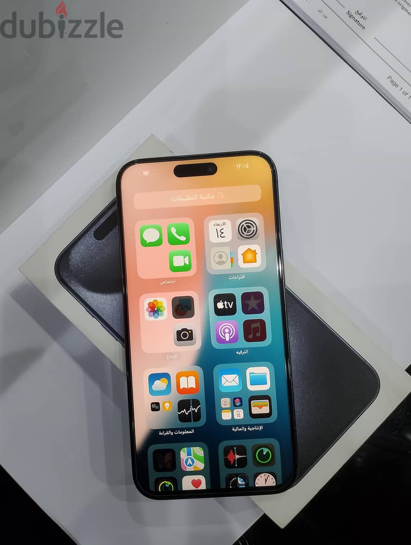 iPhone 15pro max 256GB 8