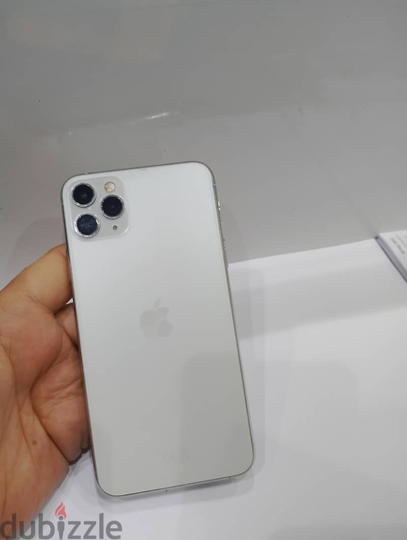 iPhone 11pro max 256GB 1