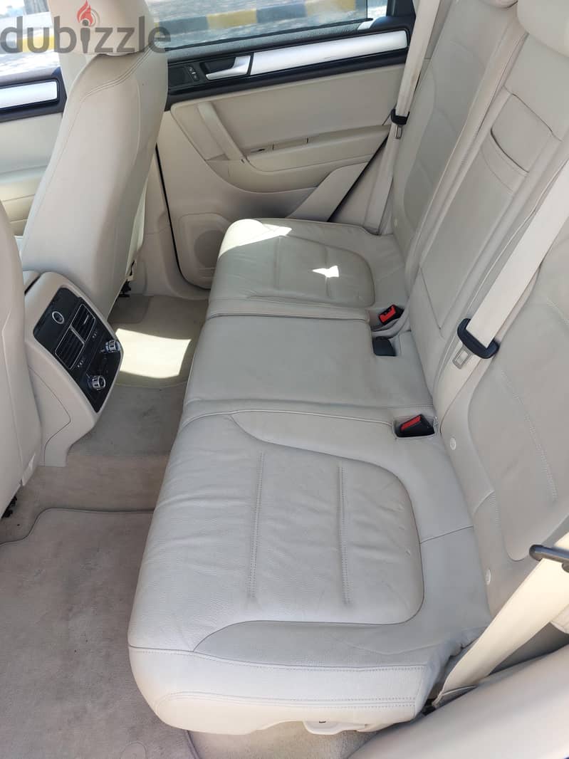 Volkswagen Touareg 2015 excellent condition 10