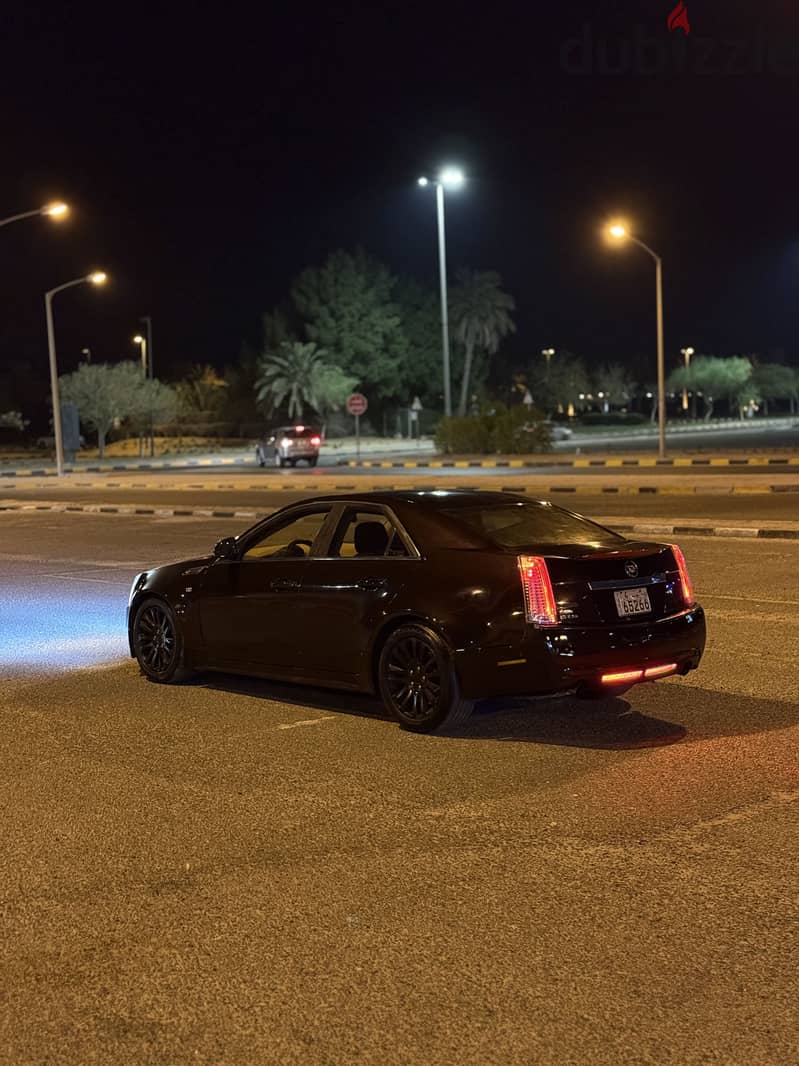Cadillac CTS 2010 5