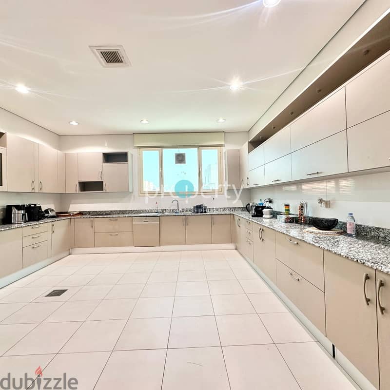 Spacious 4 Bedroom Floor with Balcony for Rent in Mishref 4