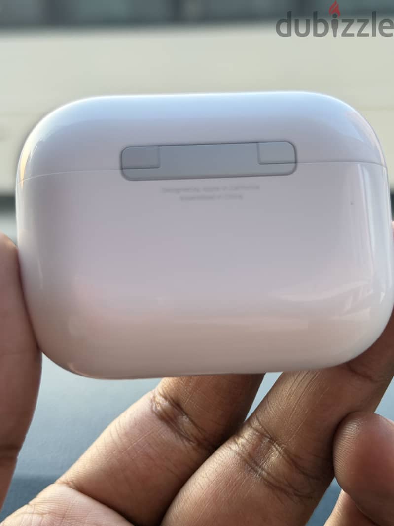 Apple AirPods Pro 3 in 100% Brand New condition 4