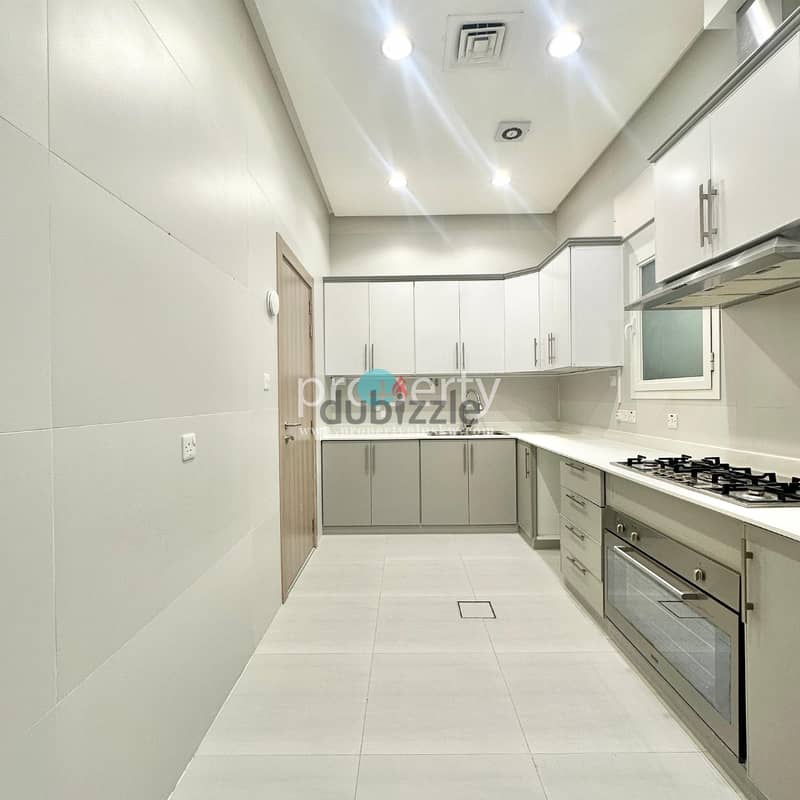 4 Bedroom Duplex with Private pool for rent in Granada 7