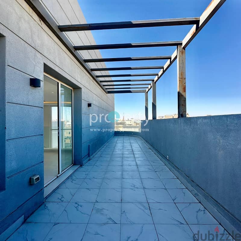 4 Bedroom Duplex with Private pool for rent in Granada 8