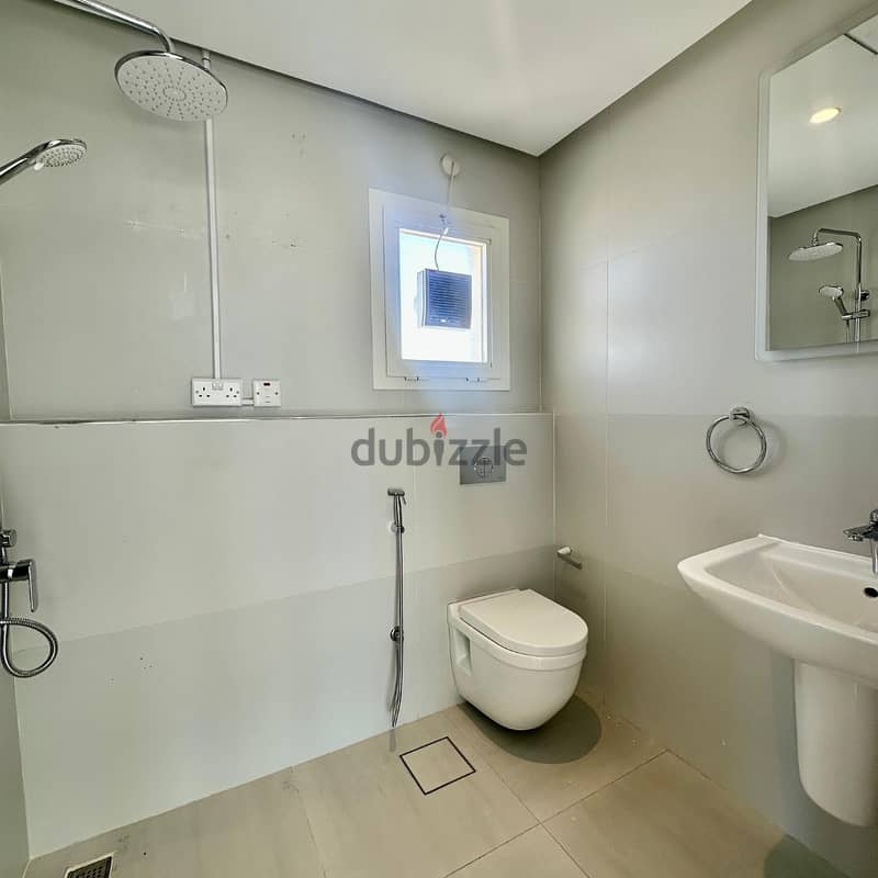4 Bedroom Duplex with Private pool for rent in Granada 11