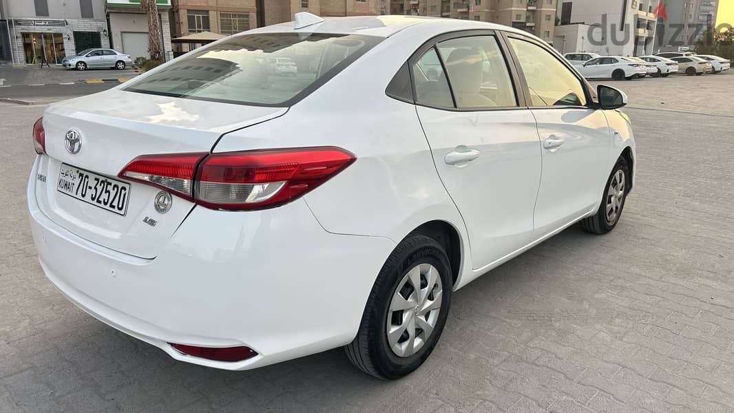 Toyota Yaris 2019 4