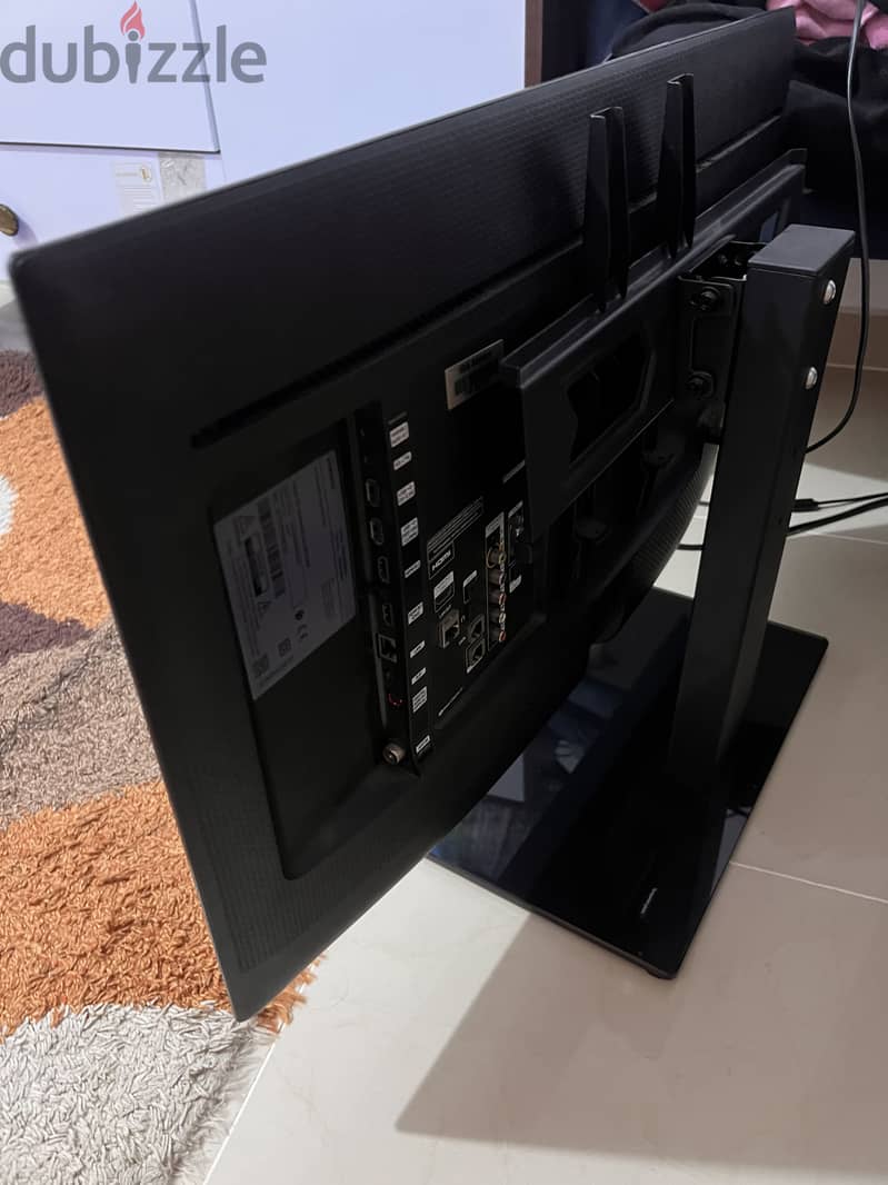 Samsung led 32 inch normal but have connect mobile 3
