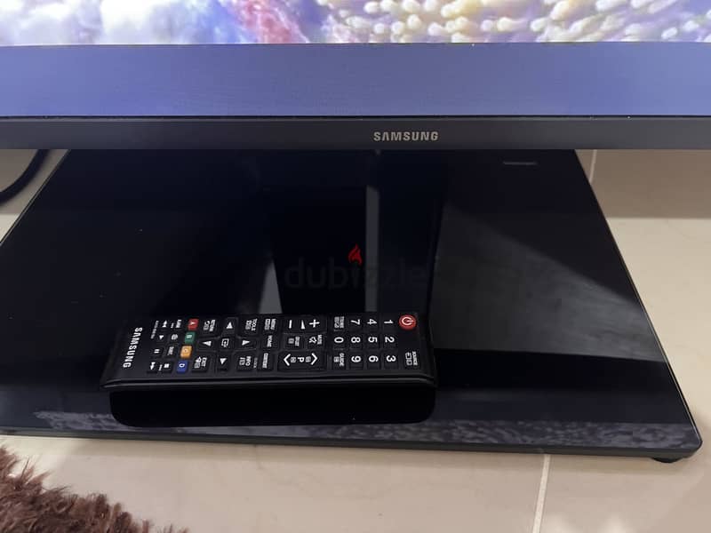 Samsung led 32 inch normal but have connect mobile 5