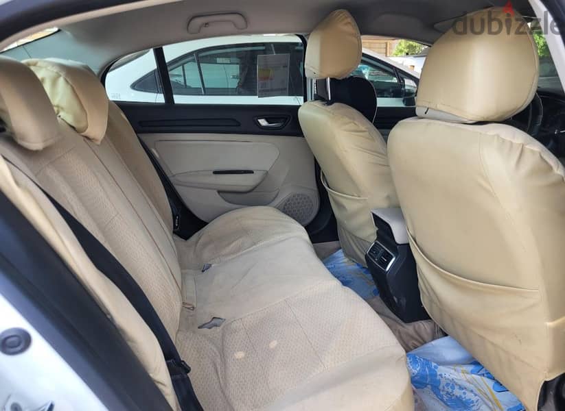 Renault Megane 2019 6