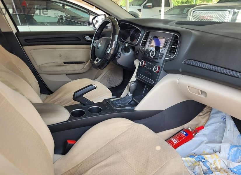 Renault Megane 2019 8