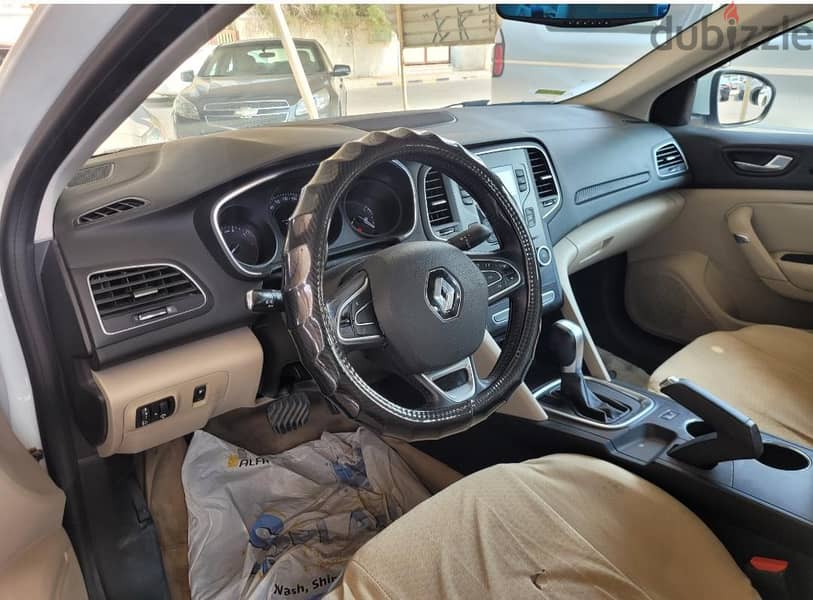 Renault Megane 2019 11