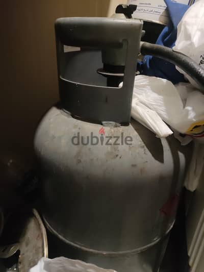 gas cylinder
