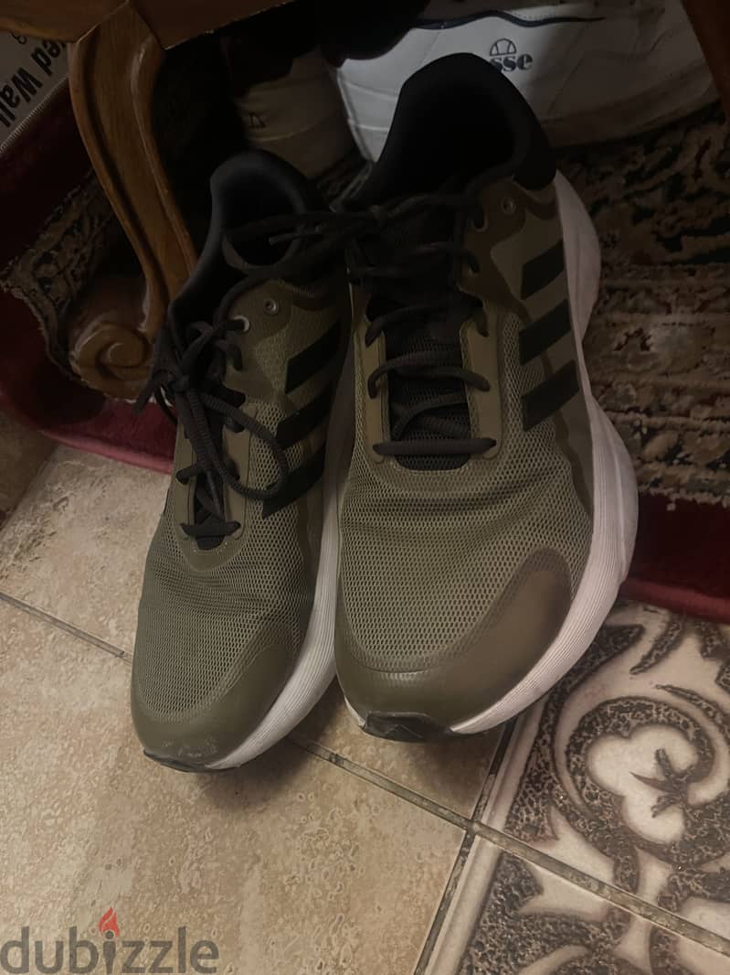 i have few Brand New shoes (never used) 17