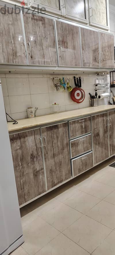 kitchen cabinet