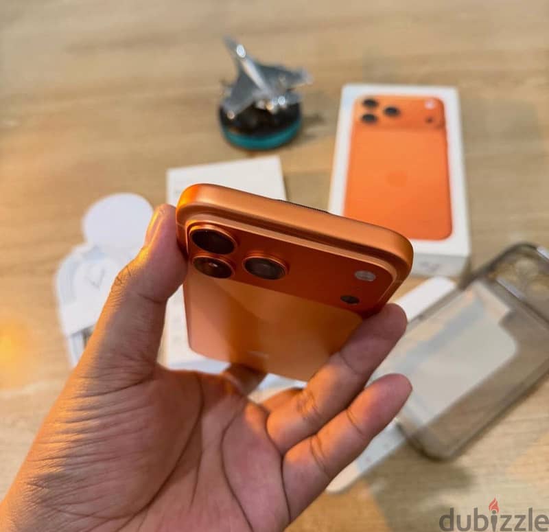 Apple - iPhone 18 Pro Max and iPhone 17 pro max 2