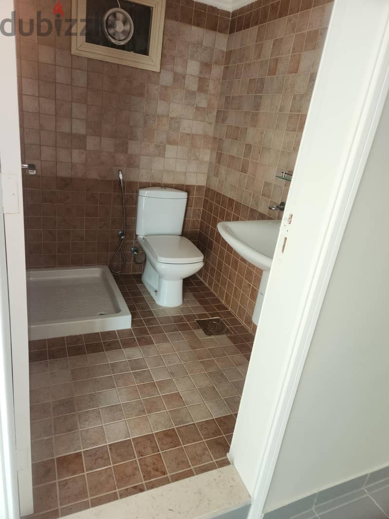 flat for rent only family 3