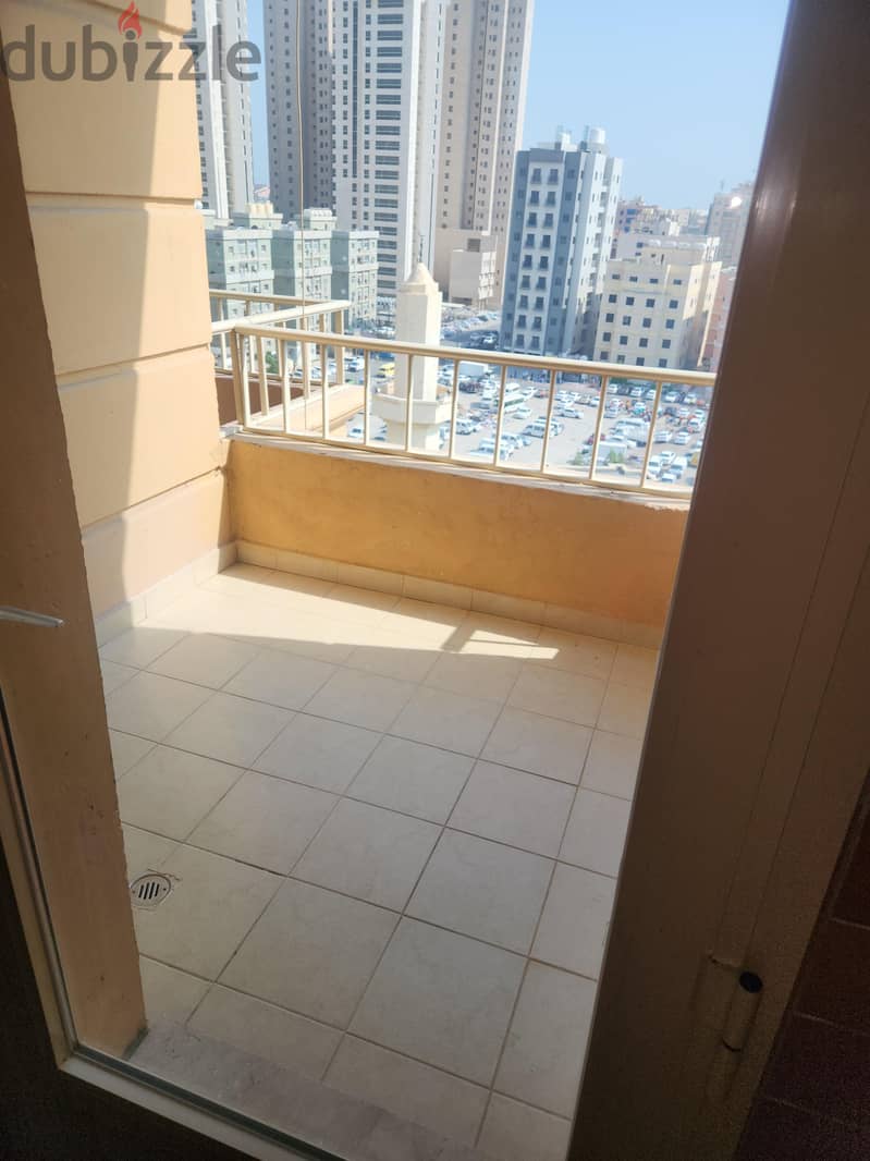 flat for rent only family 6