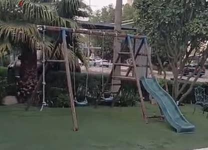 للبيع