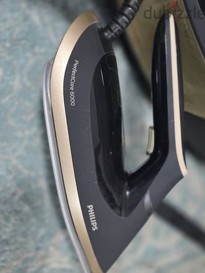 Philips perfectcare 6000 Series Steam Generator Iron for sale