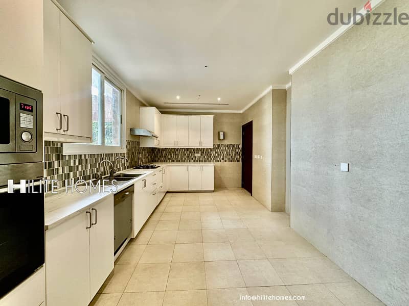 Beautiful Luxury Penthouse for rent in Salmiya 5