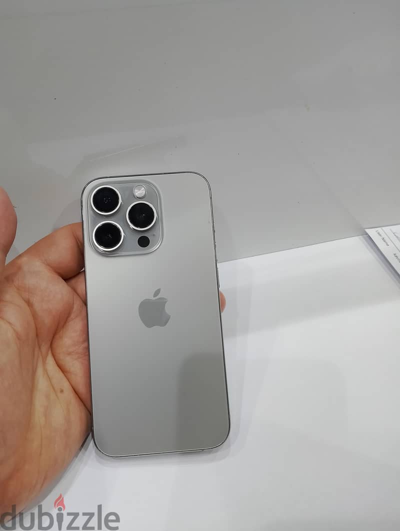 iPhone 15pro 128gb 2
