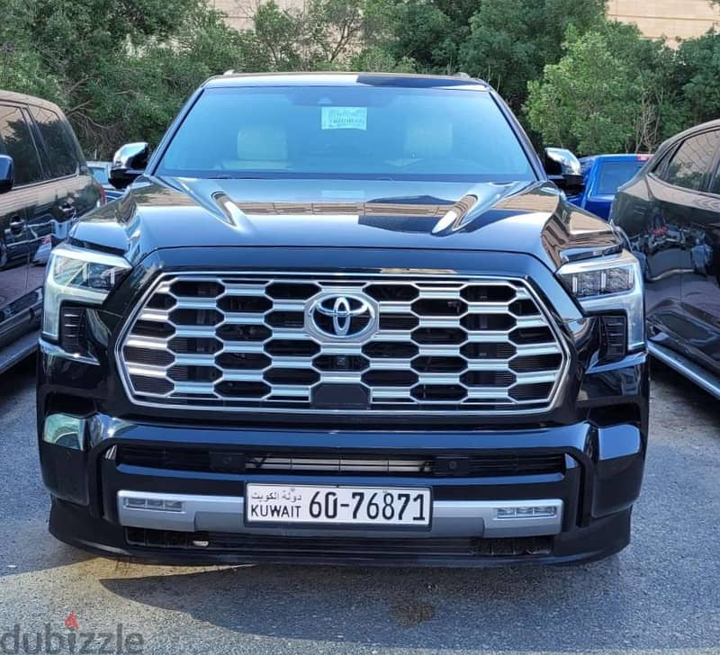 Toyota Sequoia 2023 4