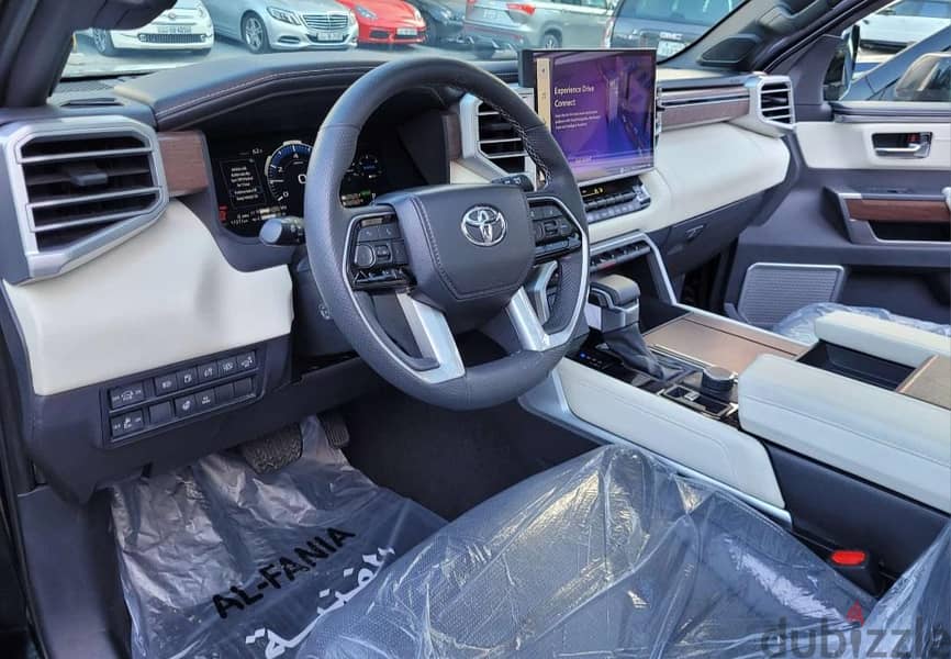 Toyota Sequoia 2023 7